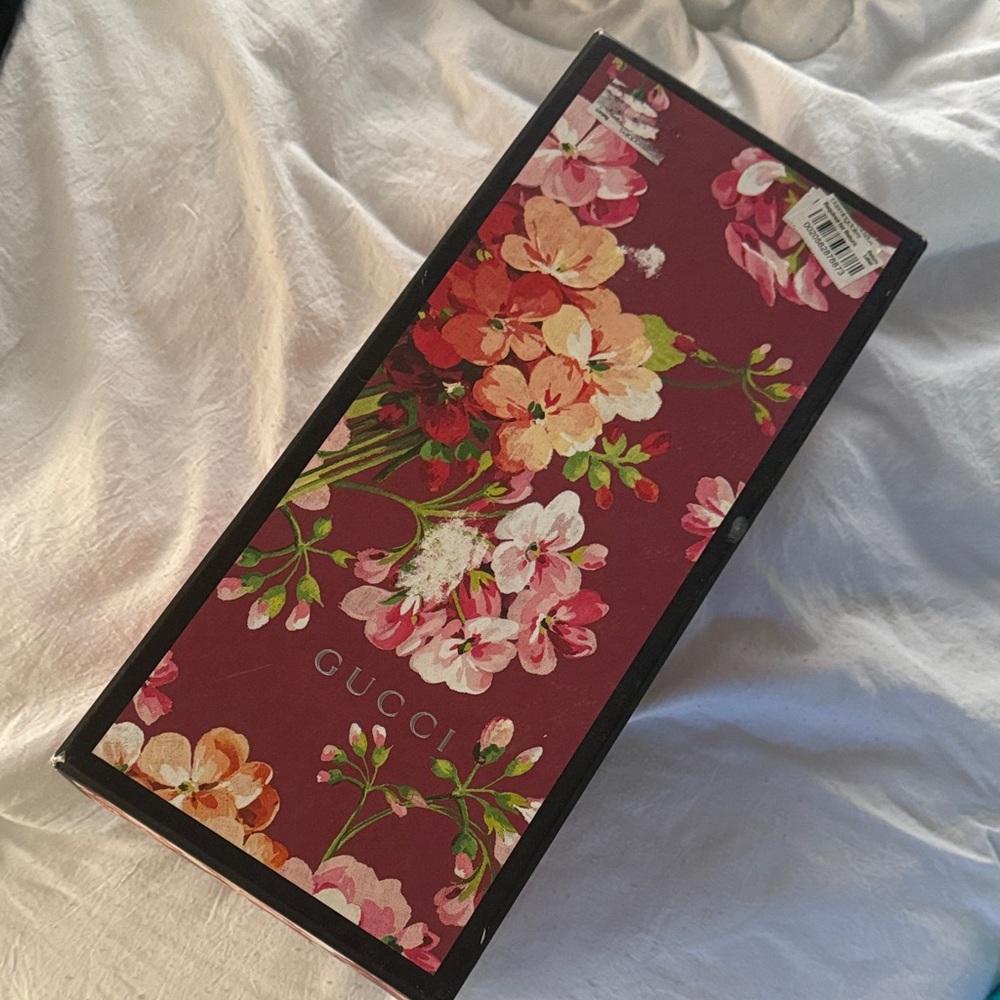 Gucci Floral Sandals Box